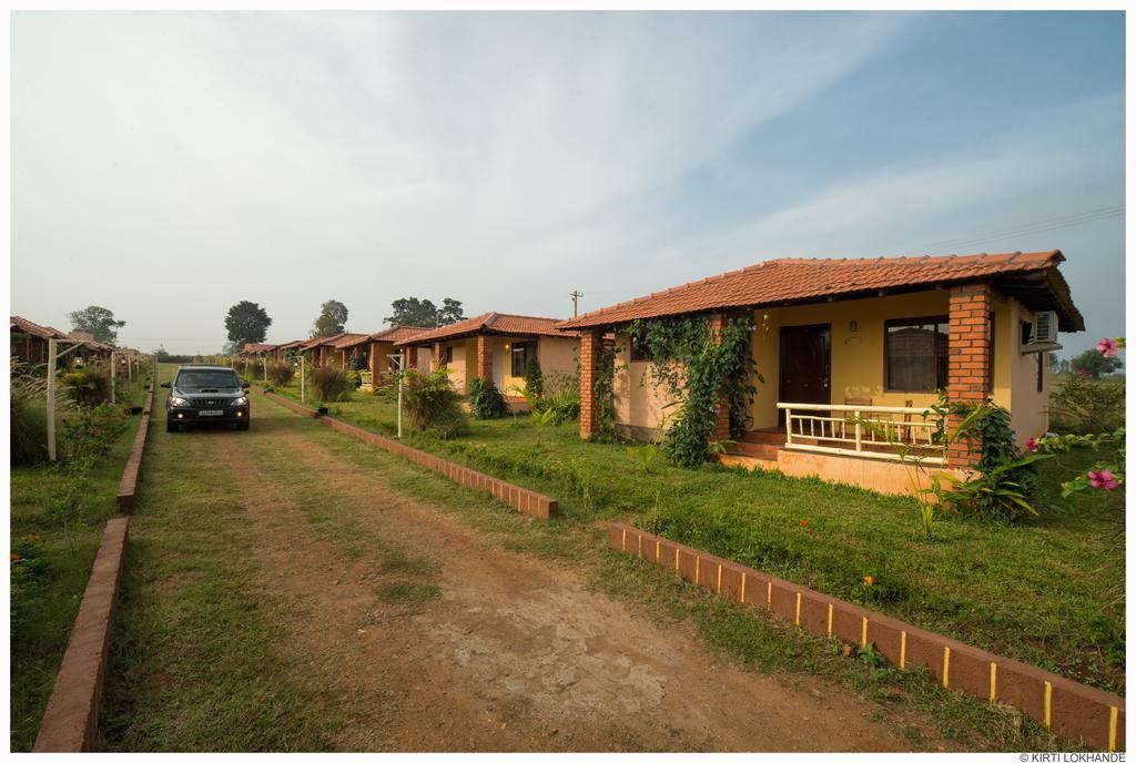 Hotel The Peepal Tree, Kabini Begūr Esterno foto